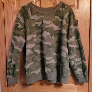 Women's Camouflage Sweatshirt